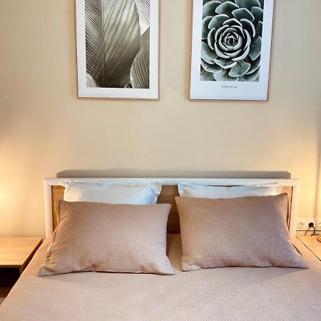 Pearl Apartments Бургас Екстериор снимка