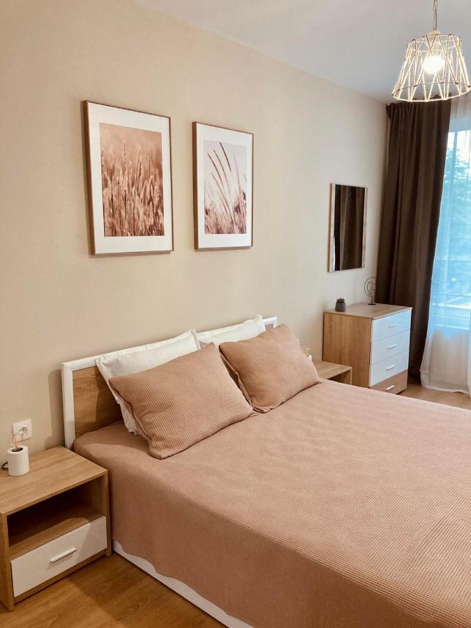 Pearl Apartments Бургас Екстериор снимка